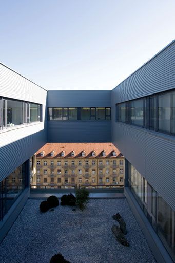 Aufstockung Frauen- und Kopfklinik Innsbruck - Karl Heinz