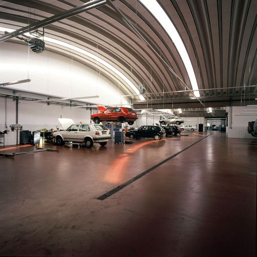 Autohaus Vowa Innsbruck Werkstatt - Karl Heinz